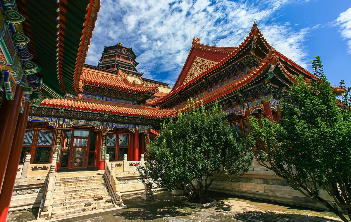Create your own royal retreat with discounted first class tickets and a visit to the grand Summer Palace. Create your own royal retreat with discounted first class tickets and a visit to the grand Summer Palace. - IFlyFirstClass