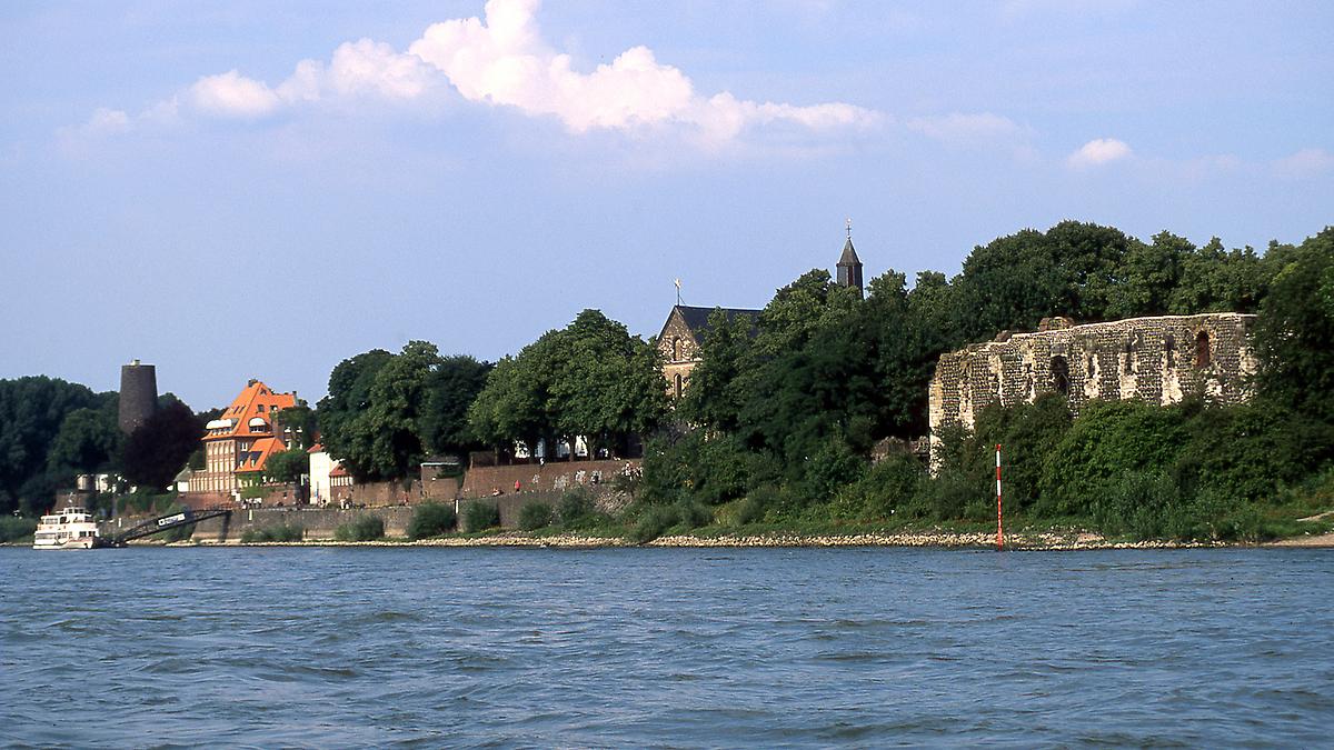 Kaiserswerth - IFlyFirstClass
