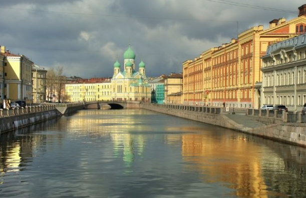 Book last minute deals to St. Petersburg for a world-class adventure. Book last minute deals to St. Petersburg for a world-class adventure. - IFlyFirstClass