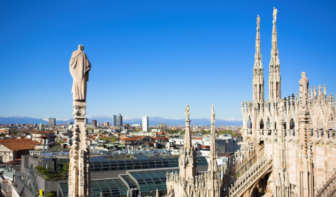 Milan with a First Class Dinner Tour - IFlyFirstClass