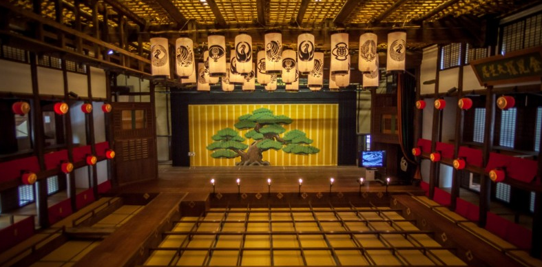 First Class Acts: National Bunraku Theater and Business Class Flights to Osaka - IFlyFirstClass