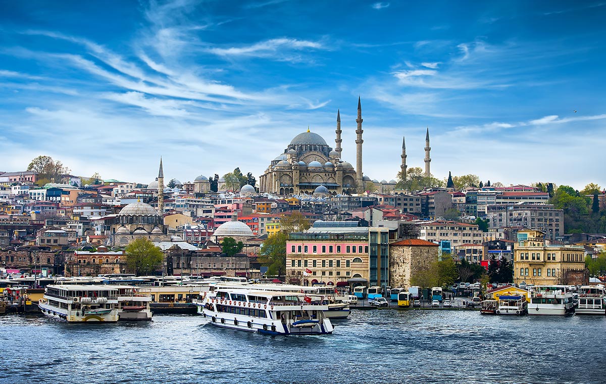 Enjoy discounted last minute tickets to entrancing Istanbul. Enjoy discounted last minute tickets to entrancing Istanbul. - IFlyFirstClass