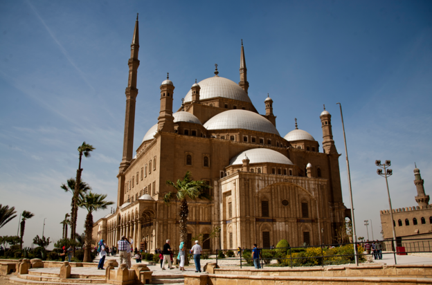 At Salah el-Din, you’ll see spectacular architecture and fortifications that protected first class sultans and leaders for 800 years. - IFlyFirstClass