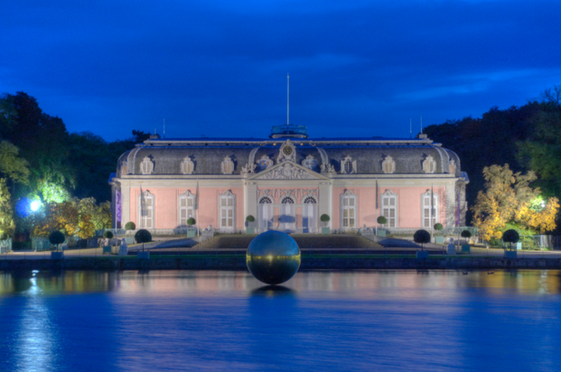 Last Minute Flights to Schloss Benrath - IFlyFirstClass