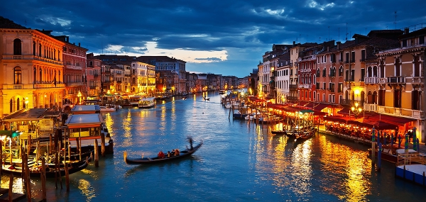 Business Class Discounted Flight to Venice - IFlyFirstClass