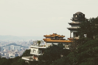 First Class Airline Tickets from Chicago to Taipei - IFlyFirstClass
