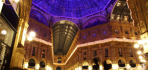 First Class Airline Tickets to Milan - IFlyFirstClass