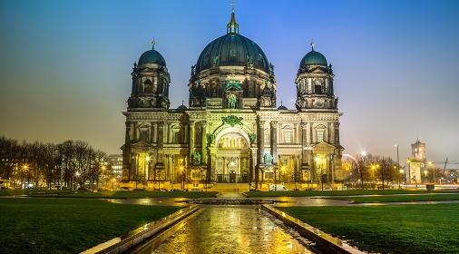 First Class Airline Tickets to Berlin - IFlyFirstClass